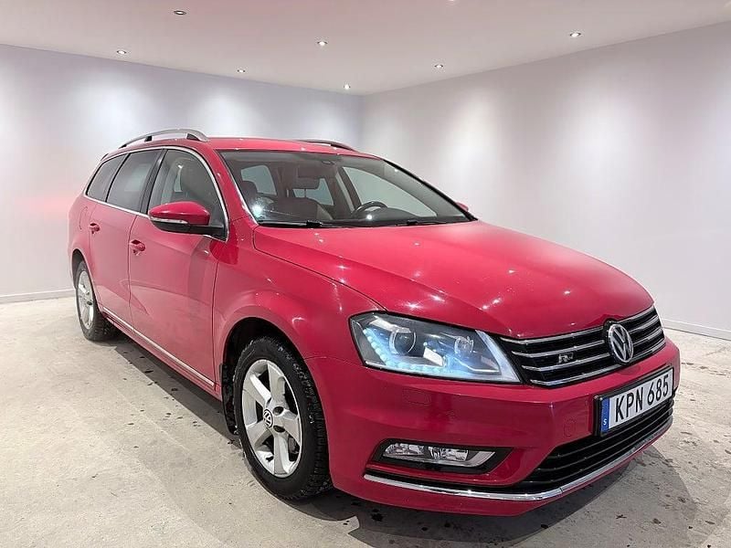 Begagnad VW Passat 150 HK (110 kW) 2013 Röd Kombi