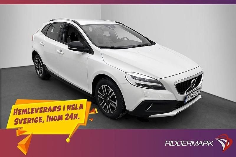 Vit Begagnad 2018 Volvo V40 CC Momentum Kombi | 164 900 kr (Marknadspris) - Bild 1/3