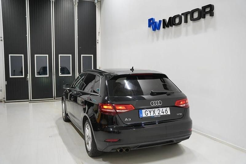 Begagnad Audi A3 Proline 150 HK (110 kW) 2018 Svart Sedan