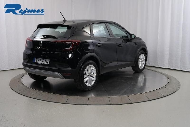 Begagnad Renault Captur Zen 91 HK (66 kW) 2022 Svart SUV