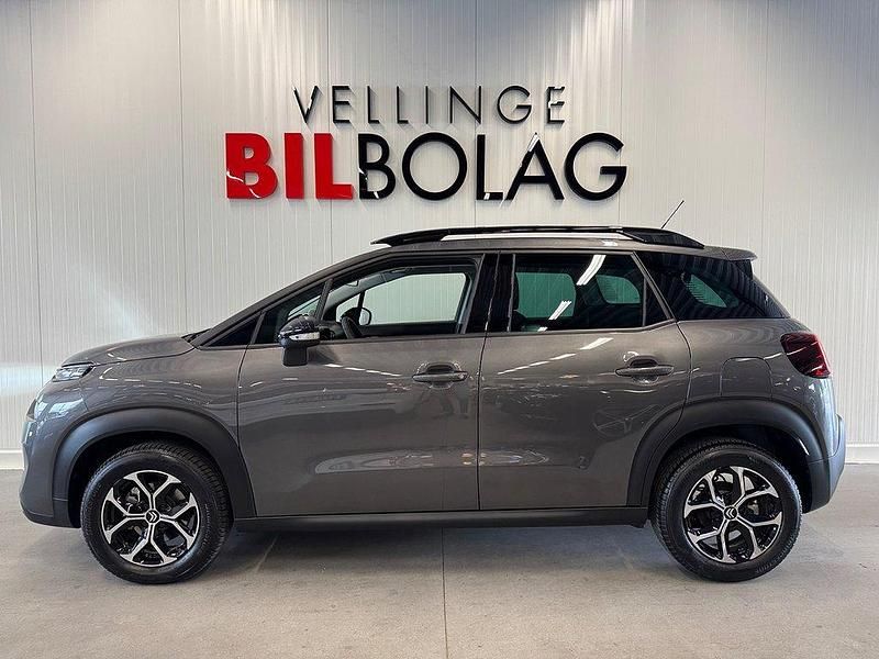 Grå Ny 2024 Citroën C3 Aircross PureTech SUV | 229 500 kr (Marknadspris) - Bild 1/4