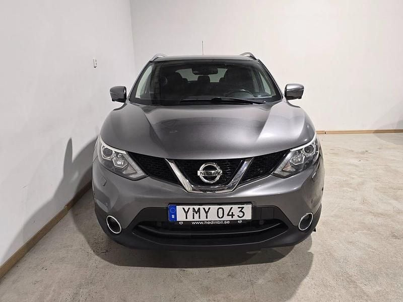 Begagnad Nissan Qashqai 116 HK (85 kW) 2017 Grå SUV