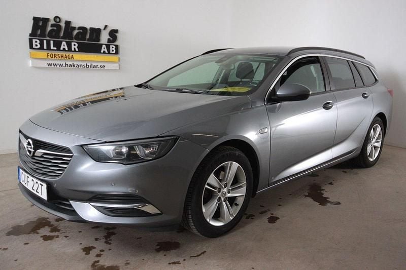 Grå Begagnad 2019 Opel Insignia Kombi | 139 500 kr (Superpris) - Bild 1/4