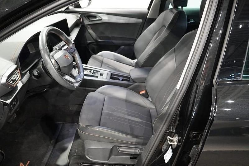 Begagnad Cupra Formentor 151 HK (111 kW) 2023 Svart SUV