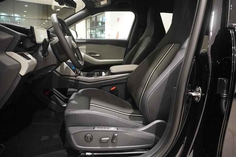 Ny Ford Capri 210 kW (286 HK) 2025 Svart Halvkombi