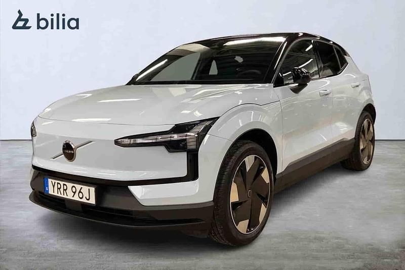 Blå Begagnad 2024 Volvo EX30 Single Motor Extended Range SUV | 349 000 kr (Marknadspris) - Bild 1/1