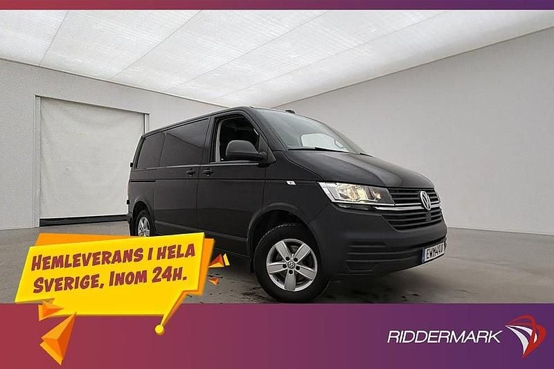Svart Begagnad 2021 VW Transporter Van | 329 800 kr - Bild 1/3