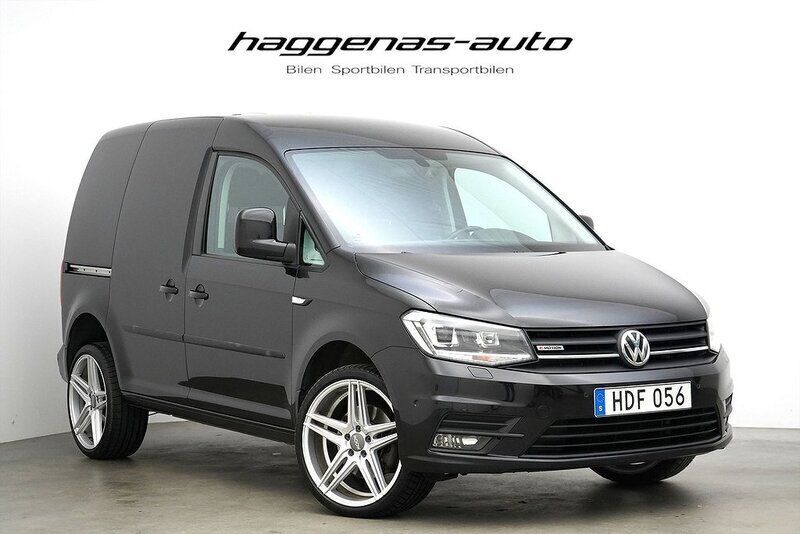 Svart Begagnad 2016 VW Caddy Minibuss | 169 000 kr (Marknadspris) - Bild 1/4