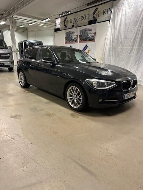 Begagnad BMW 120 184 HK (135 kW) 2014 Halvkombi