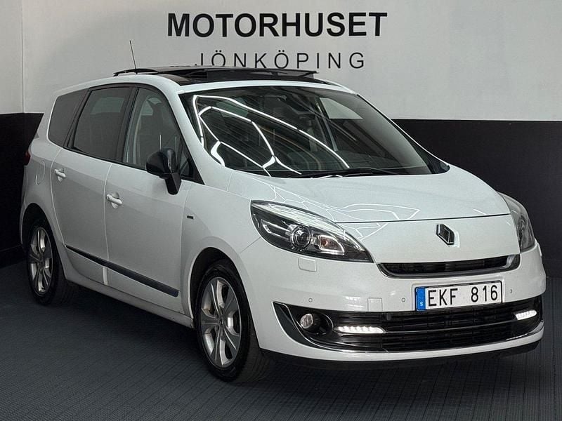 Vit Begagnad 2013 Renault Grand Scénic III Bose Edition Minibuss | 84 800 kr (Marknadspris) - Bild 1/4