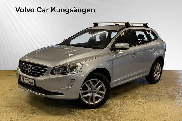 Silver Begagnad 2017 Volvo XC60 Momentum SUV | 219 800 kr (Bra pris) - Bild 1/3