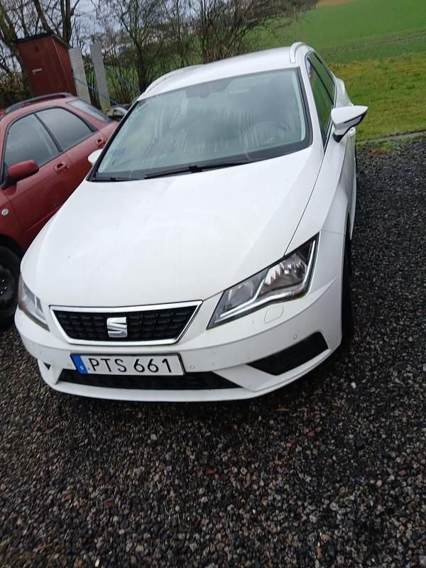 Begagnad 2018 Seat Leon ST Kombi | 47 000 kr (Dyr) - Bild 1/4