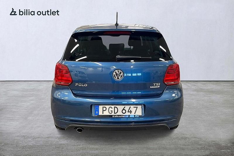 Begagnad VW Polo R-line 90 HK (66 kW) 2017 Blå Halvkombi