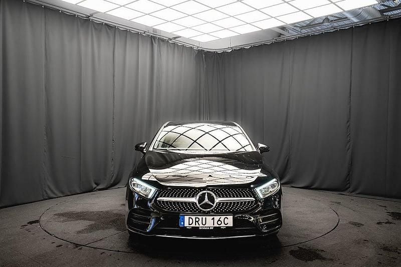 Begagnad Mercedes A250 AMG 160 HK (117 kW) 2020 Svart Halvkombi