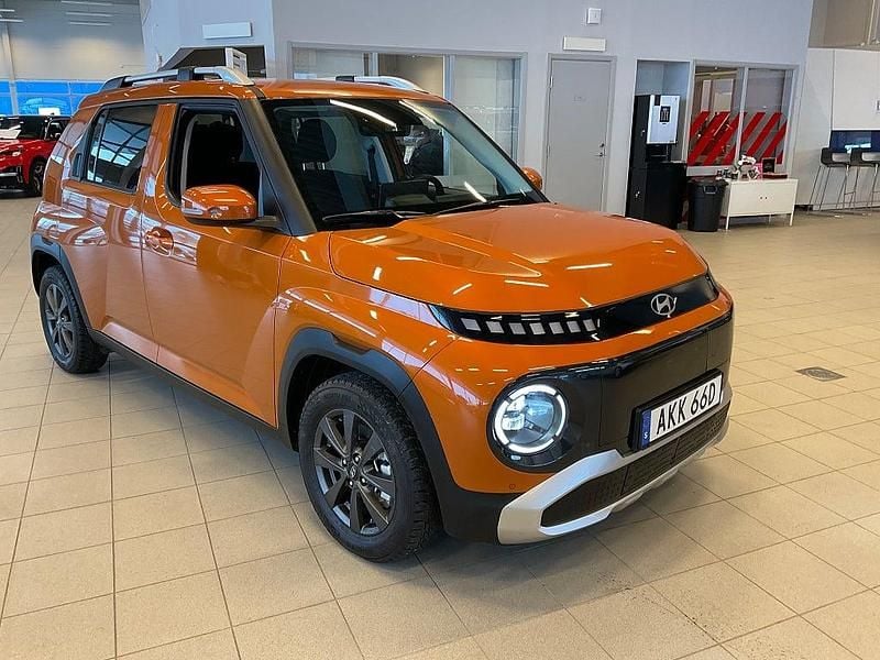 Begagnad Hyundai Inster Advanced 85 kW (116 HK) 2024 Orange Halvkombi