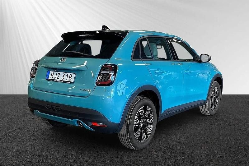 Ny Fiat 600 Icon 102 HK (75 kW) 2025 Blå SUV