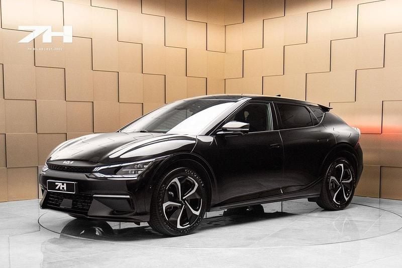Svart Begagnad 2022 Kia EV6 2 SUV | 429 900 kr - Bild 1/4