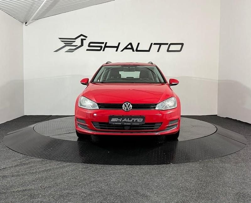 Begagnad VW Golf VII 105 HK (77 kW) 2014 Röd Kombi