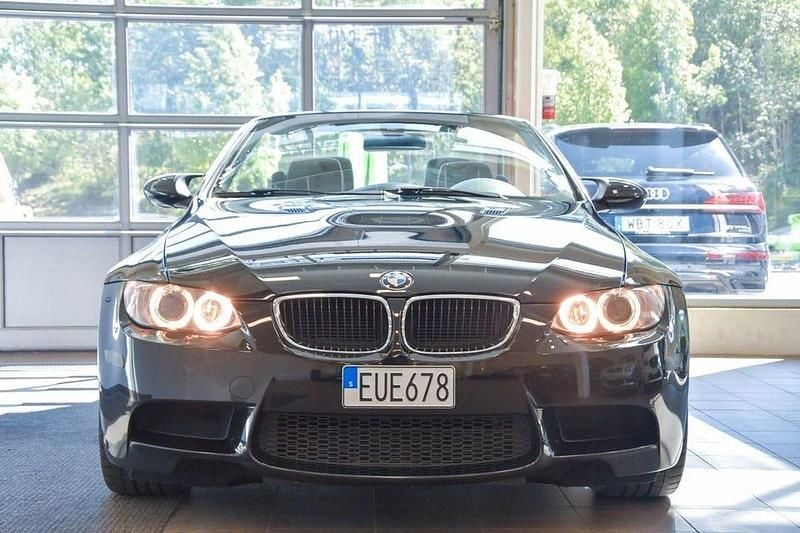 Begagnad BMW M3 420 HK (308 kW) 2011 Svart