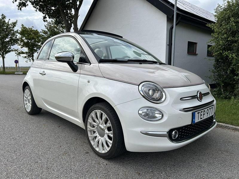 Vit Begagnad 2018 Fiat 500C Lounge Cab | 109 000 kr (Marknadspris) - Bild 1/4