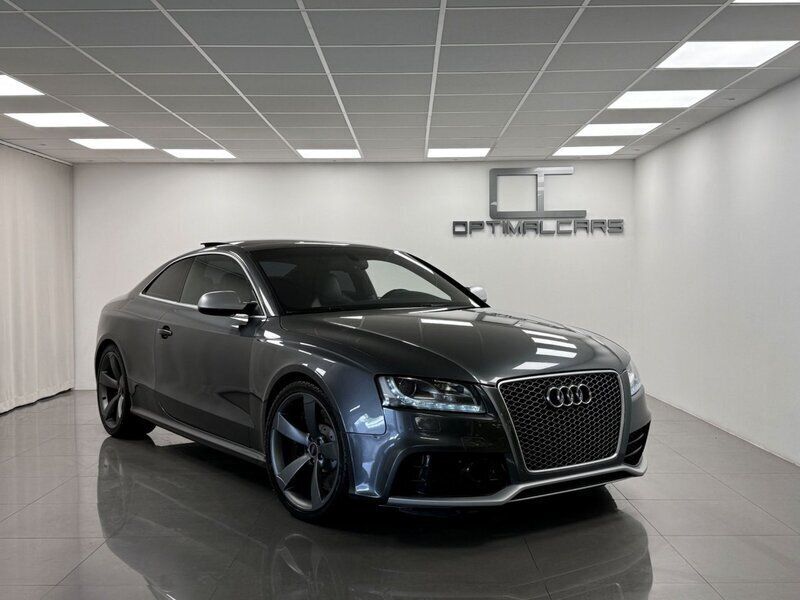 Mörkgrå Begagnad 2010 Audi RS5 Premium Sportkupé | 299 900 kr - Bild 1/4