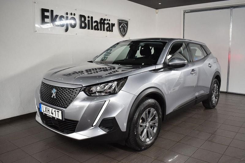 Grå Begagnad 2020 Peugeot e-2008 Active SUV | 199 500 kr (Marknadspris) - Bild 1/4