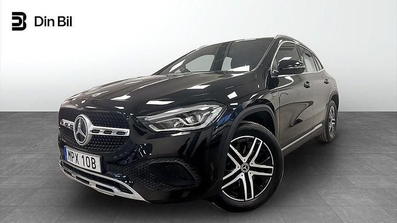 Begagnad Mercedes GLA250 160 HK (117 kW) 2021 Svart SUV