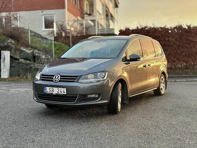 Begagnad 2011 VW Sharan Minibuss | 69 000 kr (Bra pris) - Bild 1/4