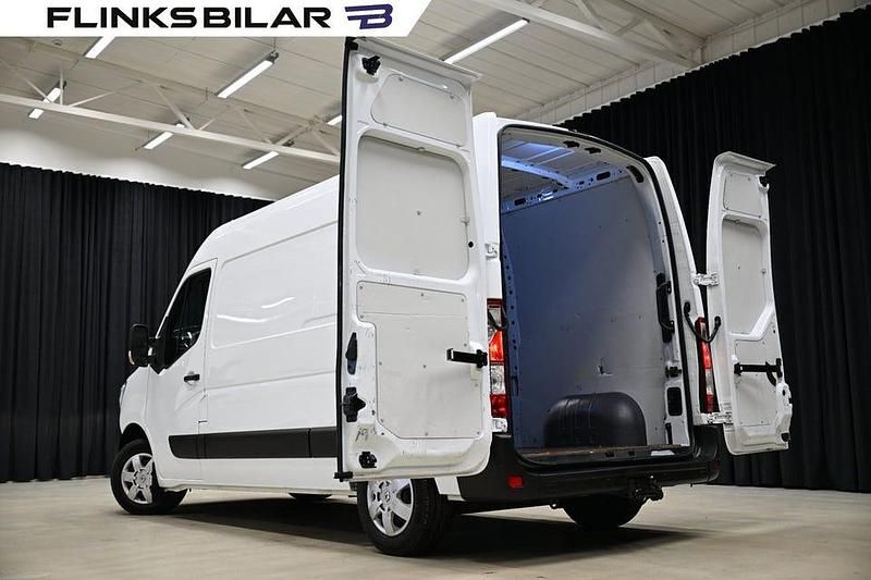 Begagnad Renault Master 180 HK (132 kW) 2022 Vit Minibuss