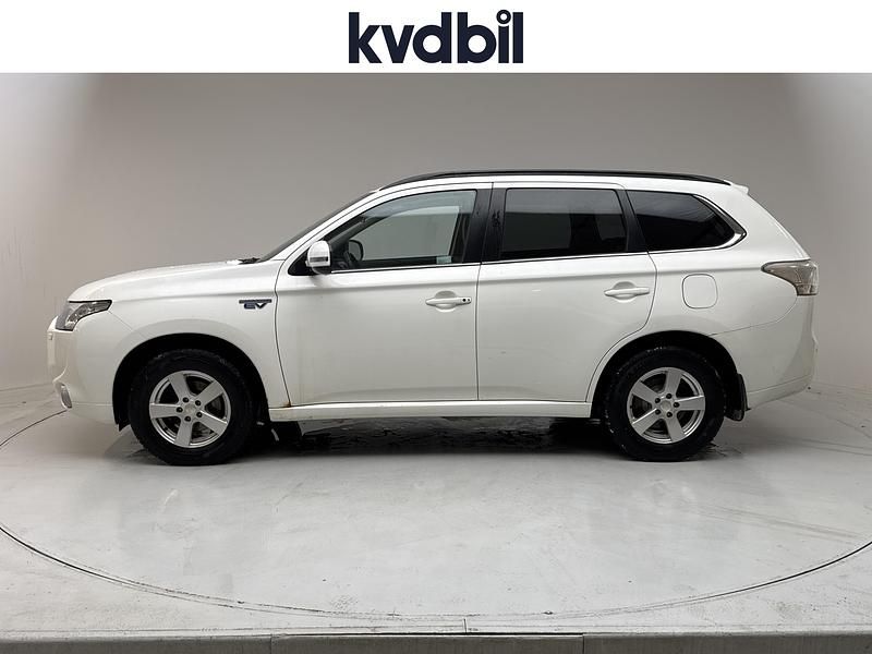 Begagnad Mitsubishi Outlander P-HEV 2014 Vit