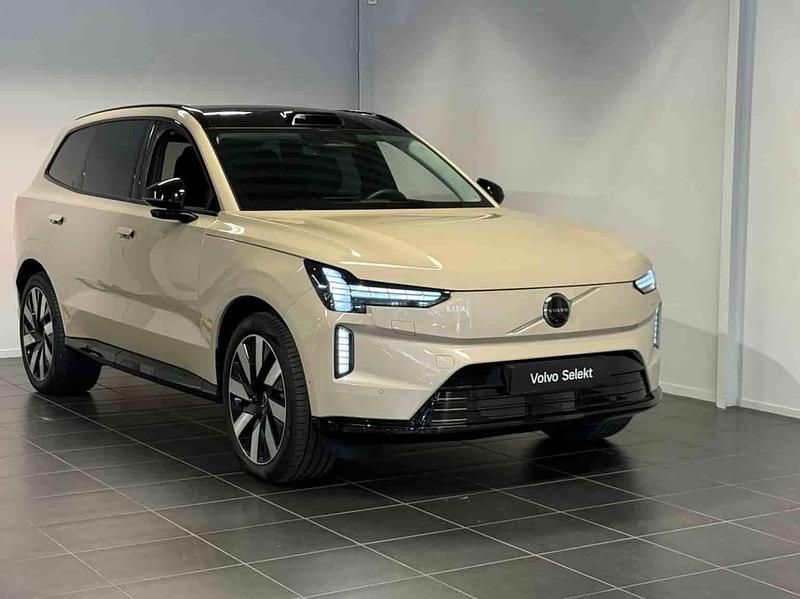 Brun Begagnad 2025 Volvo EX90 Performance SUV | 948 500 kr (Bra pris) - Bild 1/1