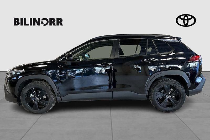 Begagnad Toyota Corolla Cross Plus 200 HK (147 kW) 2024 Svart SUV