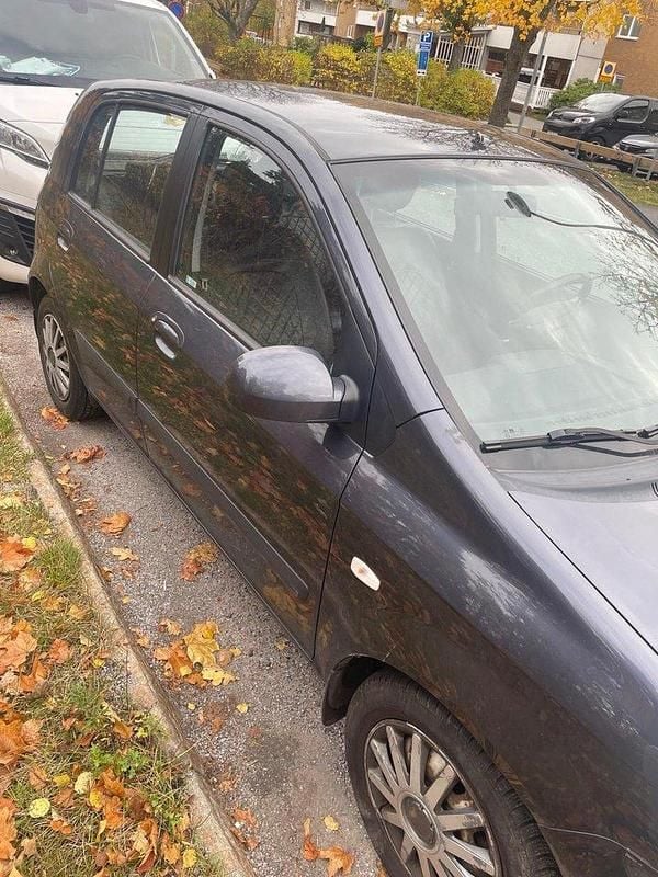 Grå Begagnad 2007 Hyundai Getz Halvkombi | 27 000 kr (Bra pris) - Bild 1/4