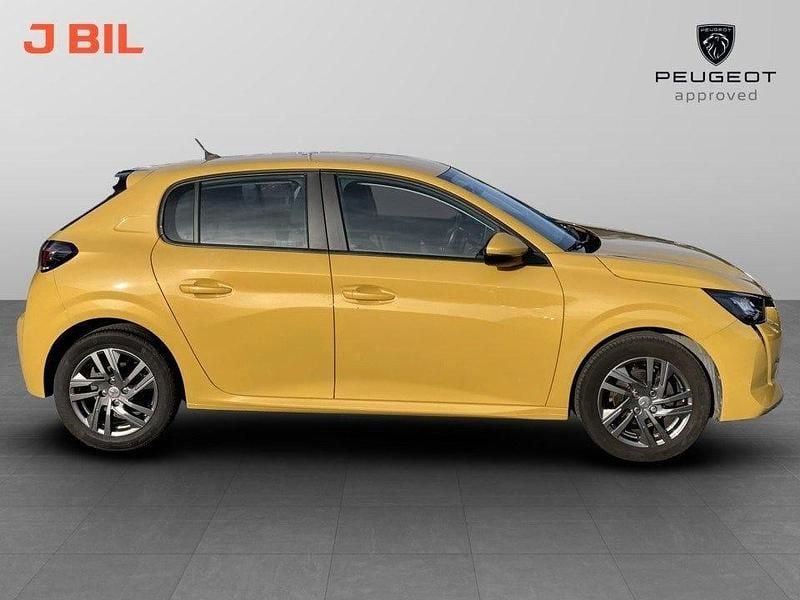 Begagnad Peugeot 208 Active 75 HK (55 kW) 2021 Gul Halvkombi