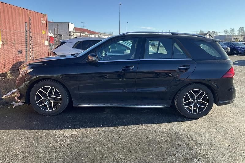 Begagnad Mercedes GLE350 258 HK (189 kW) 2017 Svart