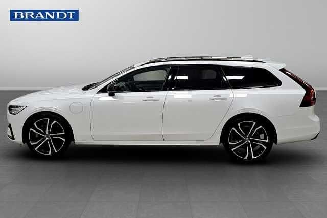 Begagnad Volvo V90 341 HK (250 kW) 2021 Vit Kombi