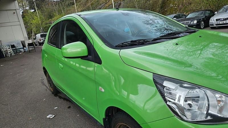 Begagnad 2013 Mitsubishi Space Star | 30 000 kr (Superpris) - Bild 1/4