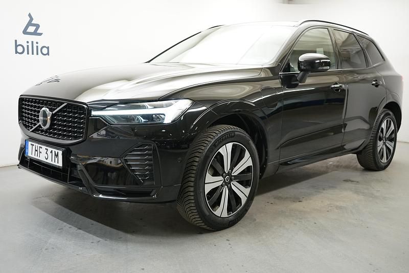 Begagnad Volvo XC60 Ultimate 253 HK (186 kW) 2022 Svart SUV