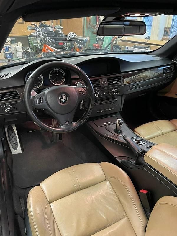 Begagnad BMW M3 420 HK (308 kW) 2012 Cab