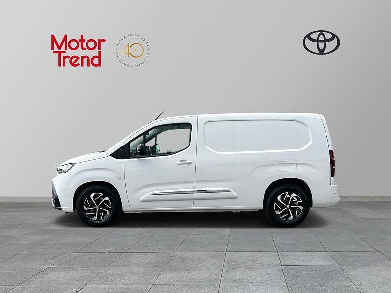 Begagnad Toyota Proace City City 2024 Vit Minibuss