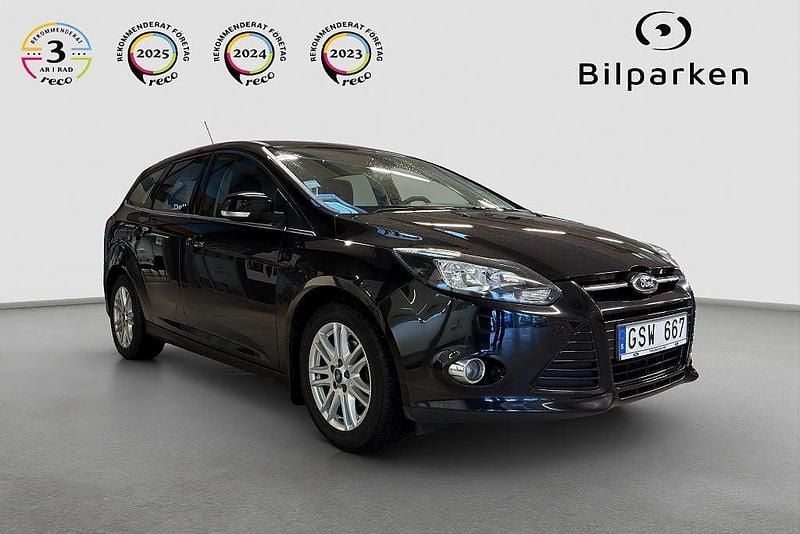 Begagnad Ford Focus Titanium 101 HK (74 kW) 2012 Svart Kombi
