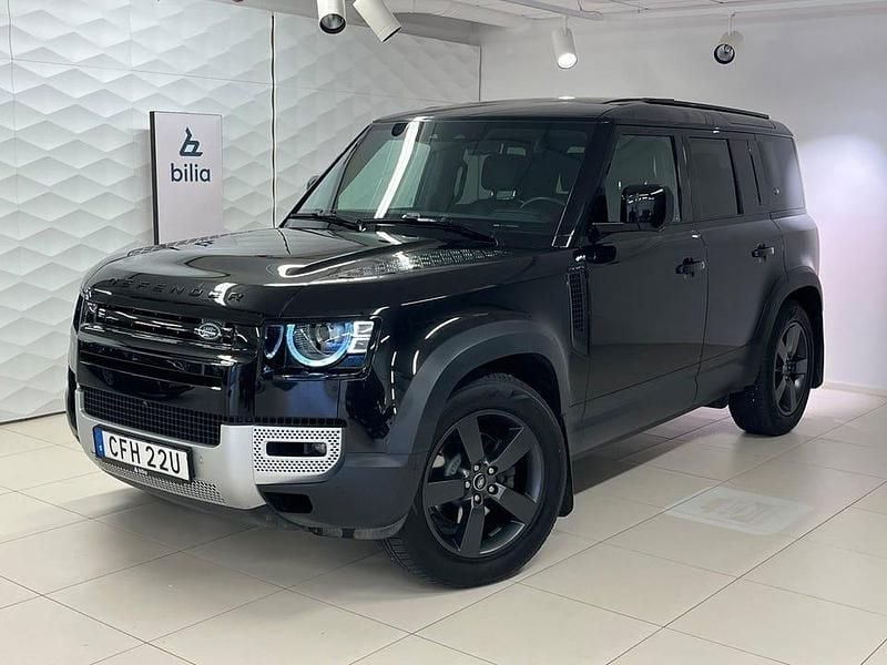 Santorini black metallic Begagnad 2020 Land Rover Defender Black Edition Halvkombi | 789 000 kr - Bild 1/4