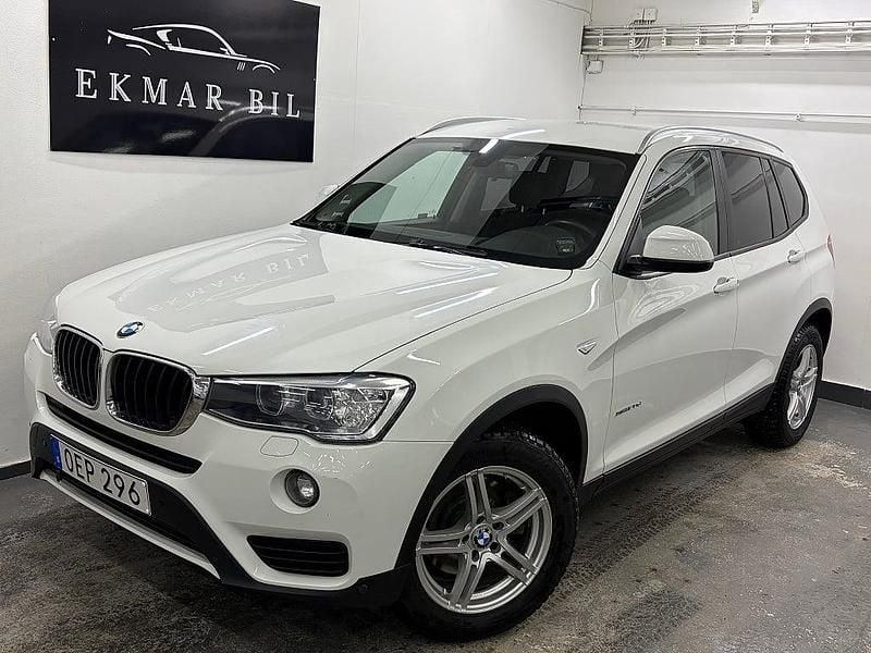 Vit Begagnad 2016 BMW X3 SUV | 169 900 kr (Marknadspris) - Bild 1/4