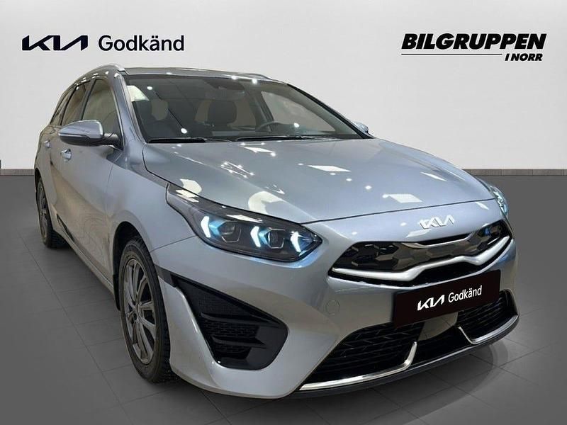 Begagnad Kia Ceed Sportswagon Advance 141 HK (103 kW) 2024 Grå Kombi