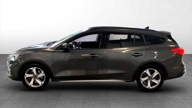 Begagnad Ford Focus 125 HK (91 kW) 2023