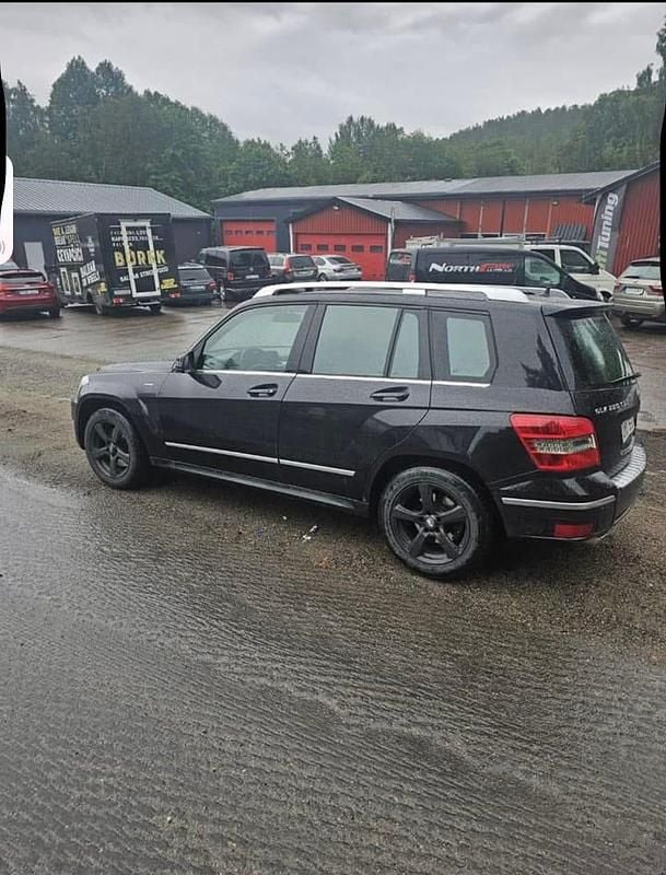 Begagnad Mercedes GLK220 170 HK (125 kW) 2012 SUV