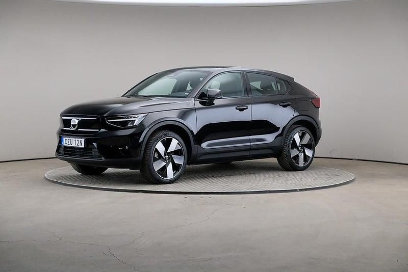 Svart Begagnad 2022 Volvo C40 Plus SUV | 379 000 kr (Marknadspris) - Bild 1/4
