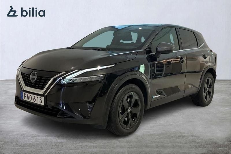 Svart Begagnad 2023 Nissan Qashqai SUV | 299 000 kr (Bra pris) - Bild 1/4