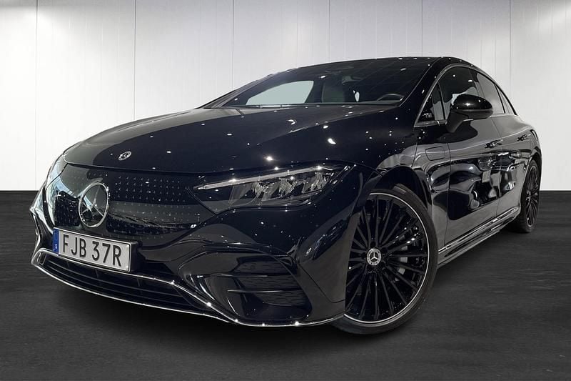Svart (black) Begagnad 2025 Mercedes EQE350 Advanced Plus Sedan | 649 900 kr - Bild 1/4