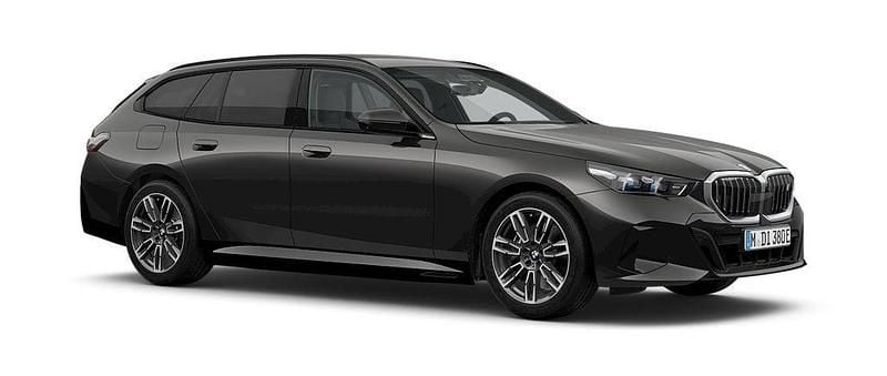 Svart Ny 2025 BMW i5 Comfort Edition Kombi | 834 400 kr (Marknadspris) - Bild 1/4